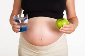 eating during labour